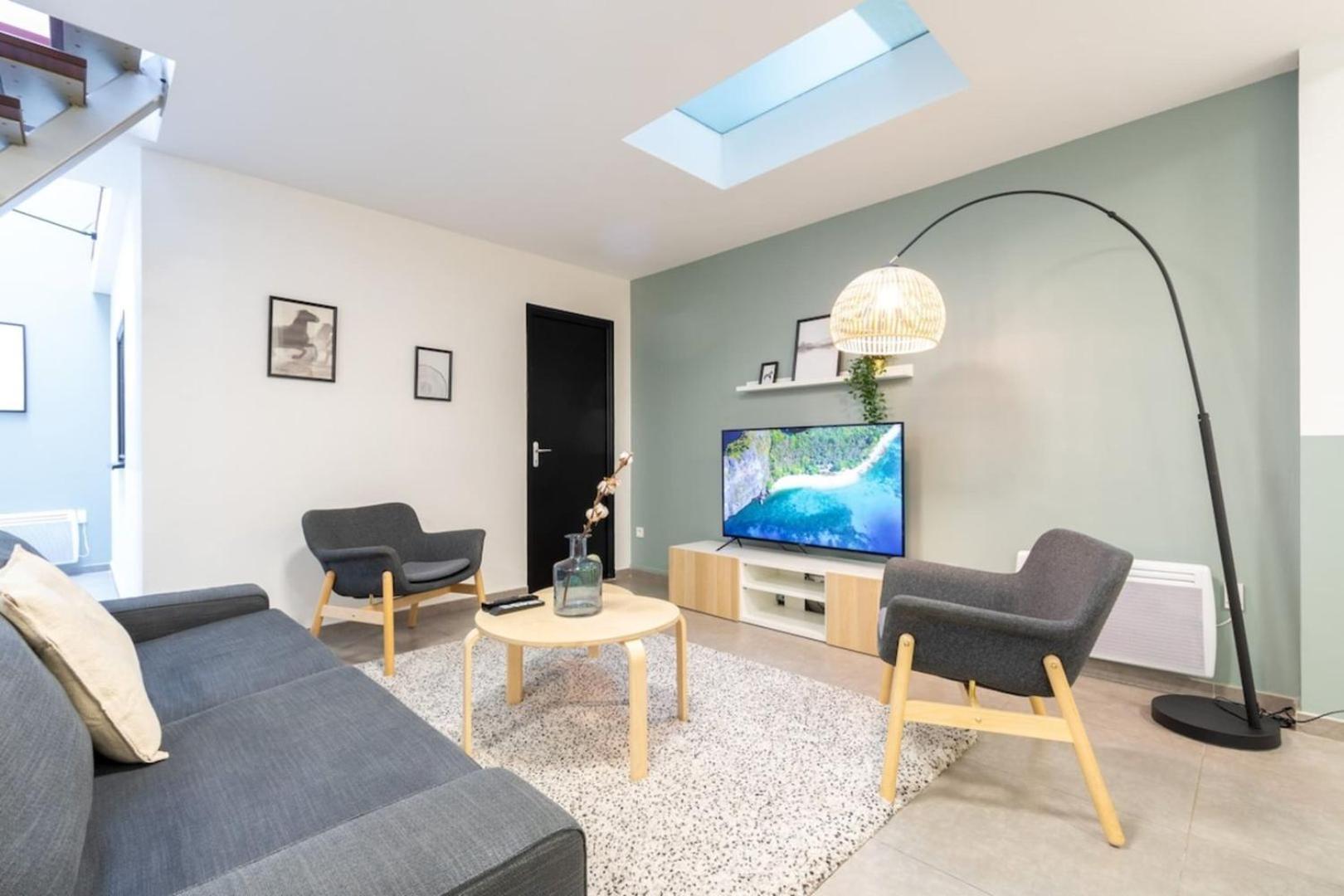 Lille Center - 4 Bedroom Duplex Apartment! Exterior foto